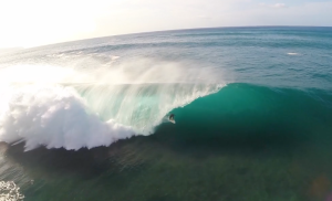 Surf_Drone_north_shore_Hawaii
