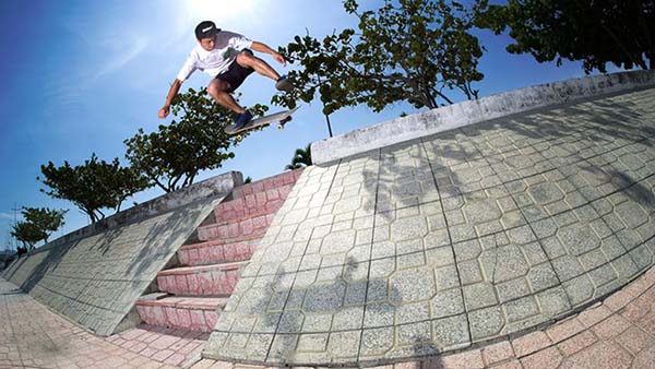 Red Bull Far East Street Skating