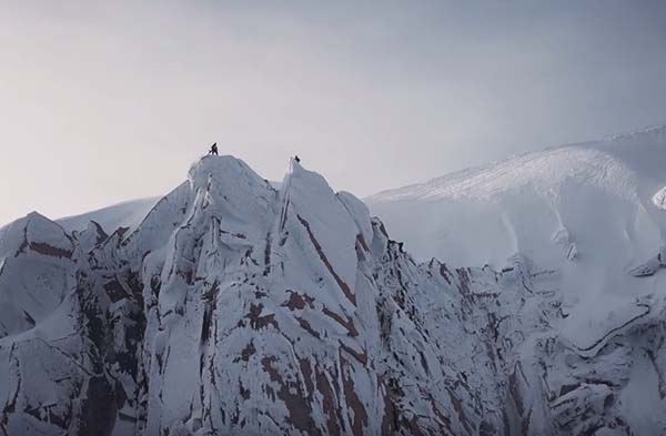 Snowboarding in Chamonix - Frozen Mind